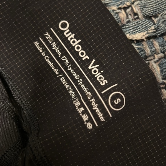 Outdoor voices warmup 7/8 legging - Picture 3 of 3